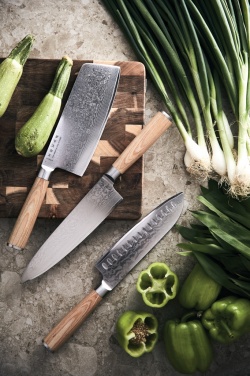 Logotrade Werbeartikel das Foto: VINGA Hattasan Damascus Santoku Messer