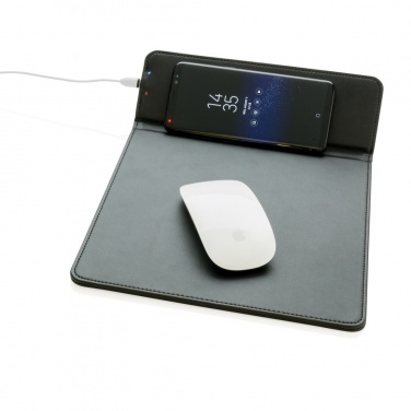 Logotrade Werbegeschenke das Foto: Mousepad mit Wireless-5W-Charging Funktion