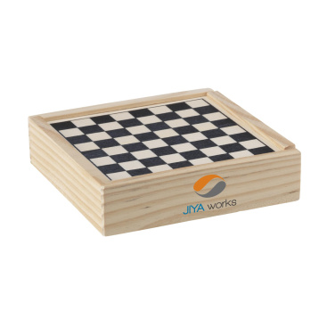 Logotrade Firmengeschenke das Foto: WoodGame 5-in-1-Spielset