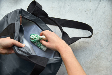 Logotrade Geschäftsgeschenke das Foto: Black+Blum isolierte 16L Trage- & Kühltasche