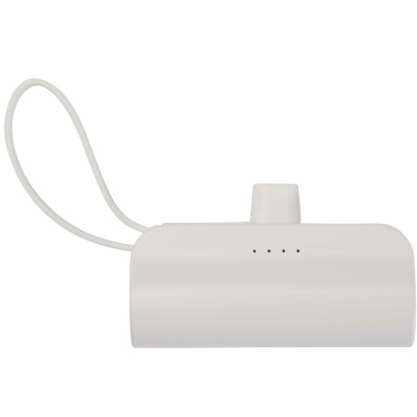 Logotrade werbemittel das Foto: Alnair 10 W 5000 mAh Typ C Powerbank aus recyceltem Kunststoff mit integriertem Klappständer und 2 in 1 Kabel