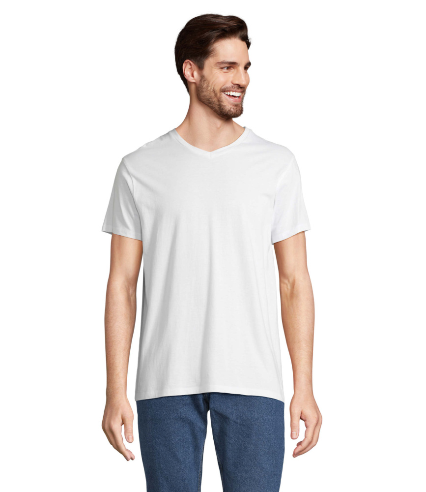 Logotrade Firmengeschenke das Foto: REGENT V  V-NECK T-SHIRT