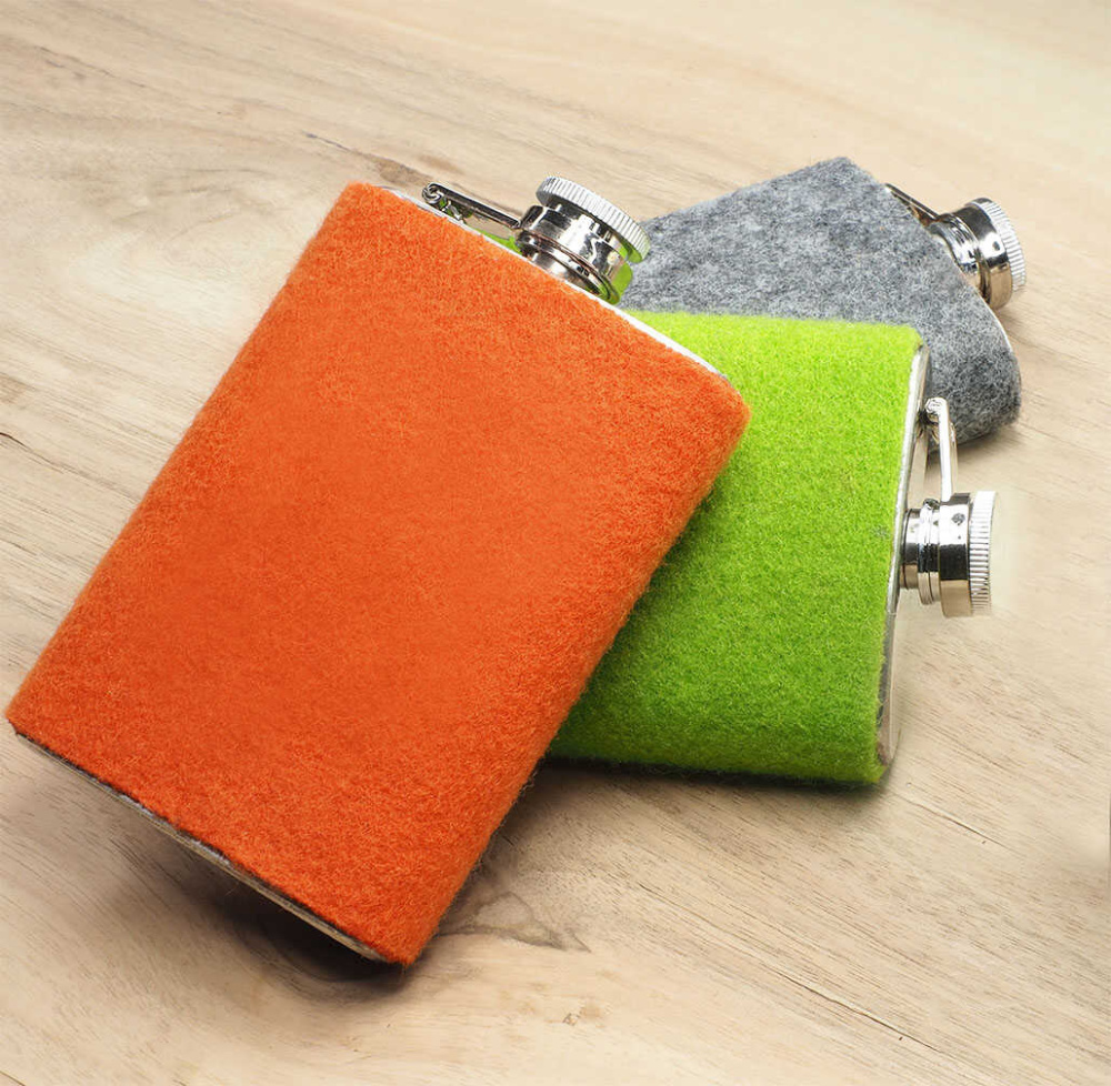 Logotrade corporate gift picture of: Hip flask 426139
