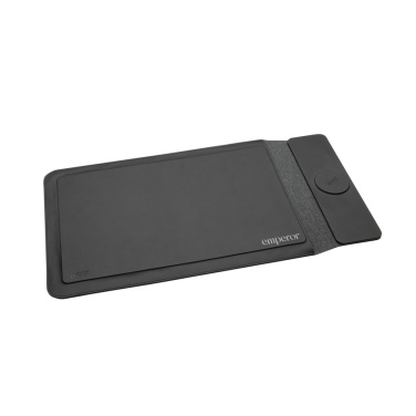 Logo trade corporate gift photo of: Swiss Peak 15W magnetic charging laptop sleeve 14-15,6"