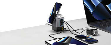 Logotrade promotional gift picture of: Urban Vitamin Sacramento 105W GAN charger+retractable cables