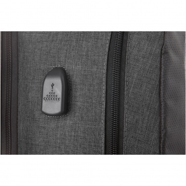 Logotrade firmakingituse foto: Overland 17" TSA sülearvuti seljakott 18L