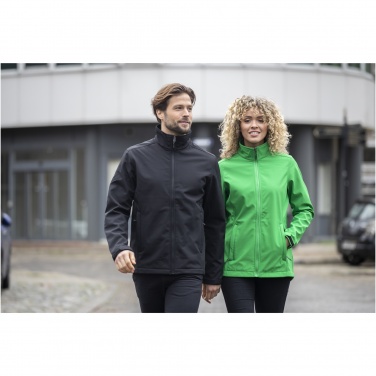 Logotrade reklaamtoote foto: Maxson naiste softshell jope