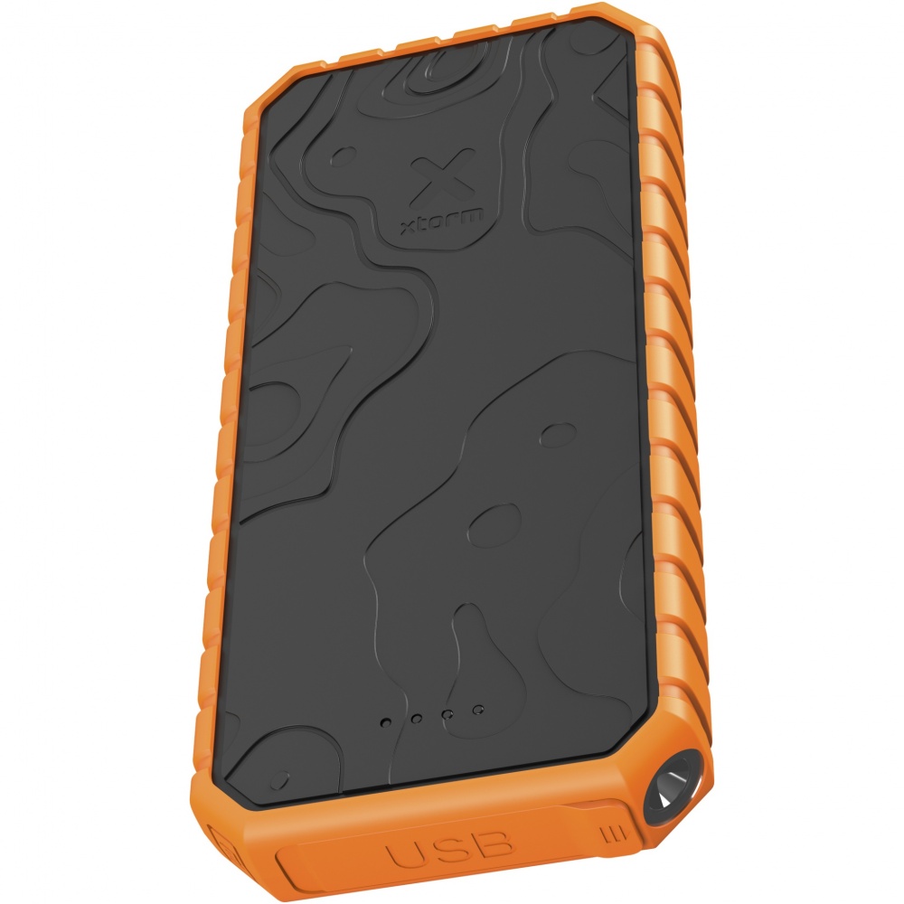 Logo trade reklaamtoote pilt: Xtorm XR202 Xtreme 20 000 mAh 35 W QC3.0 veekindel vastupidav akupank koos taskulambiga