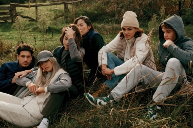 Logotrade meened pilt: Iqoniq Meru naiste taaskasutatud polüestrist vest