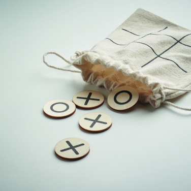 Logo trade reklaamkingituse pilt: Puidust tic tac toe
