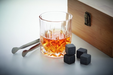 Logotrade reklaamtoote foto: Viskiklaaside komplekt puidust karbis