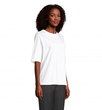 Logotrade firmakingituse foto: BOXY WOMEN OVERSIZE T-SÄRK