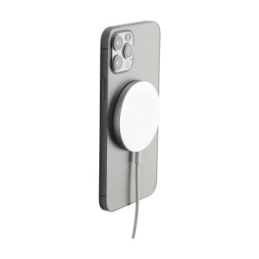 Logotrade firmakingi foto: Force MagSafe 10 W taaskasutatud juhtmevaba laadija