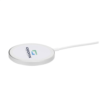 Logotrade reklaamkingituse foto: Force MagSafe 10 W taaskasutatud juhtmevaba laadija