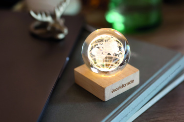 Logotrade reklaamtoote foto: LED-klaasist kera
