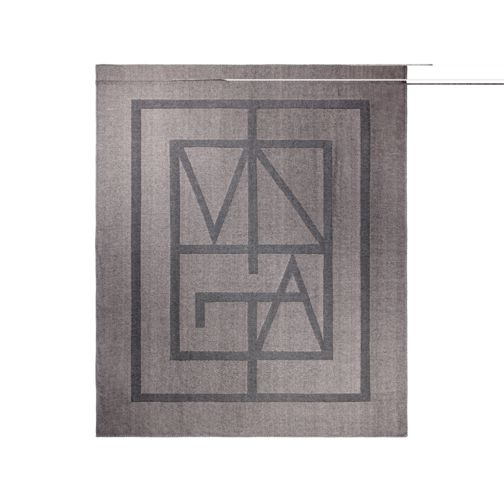 Logotrade meene foto: VINGA Monogramm GRS tekk