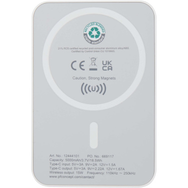 Logotrade reklaamkingi foto: Acrab 5000 mAh 15W magnetiline juhtmevaba varupatarei koos 20W PD-ga - valmistatud taaskasutatud plastist