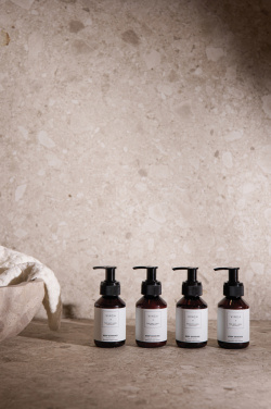 Logotrade meene foto: VINGA x TGL keha- ja kätehoolduskomplekt