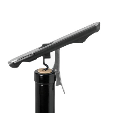 Logotrade reklaamkingituse foto: AdHoc PushPull korgitser