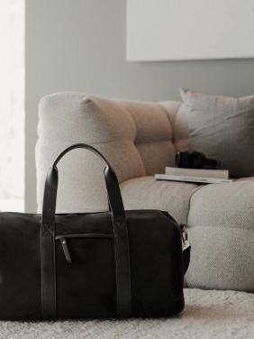 Logotrade mainostuote tuotekuva: VINGA Marlow RCS -weekend bag kierrätettyä polyesteriä