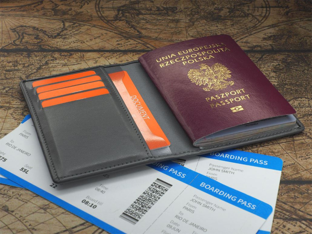 Logotrade mainoslahjat ja liikelahjat tuotekuva: RFID passikotelo 1301119
