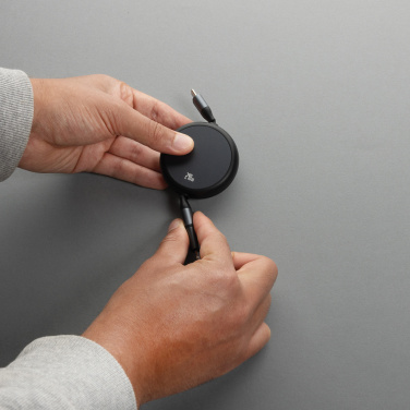 Logotrade reklaminės dovanos nuotrauka: „Terra RCS“ perdirbto aliuminio ištraukiamas 240 W 2 viename laidas