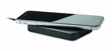 Logotrade korporatīvās dāvanas foto: Magnētiskais bezvadu lādētājs 15W, 5000 mAh