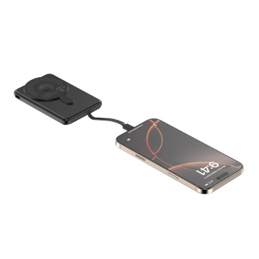 Logotrade biznesa dāvanas foto: Urban Vitamin Redwood 5in1 5000mah 20W PD magnētiskā jaudas banka