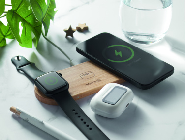 Логотрейд бизнес-подарки картинка: 3 in 1 15W wireless charger