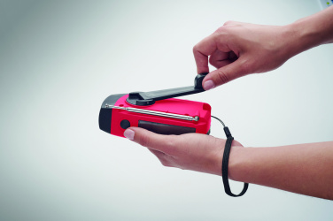 Лого трейд pекламные подарки фото: Portable radio SOS with LED torch