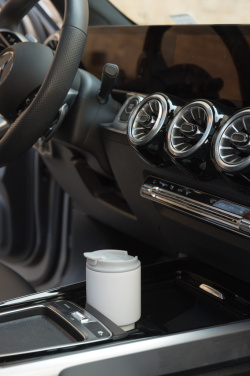 Logotrade kampanjprodukter bild: VINGA Nagano RCS to-go-mug 350 ML