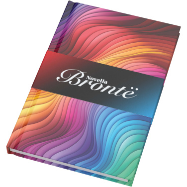 Logotrade reklamprodukter bild: Novella Brontë glansig A5 anteckningsbok med hårt omslag , 100 ark